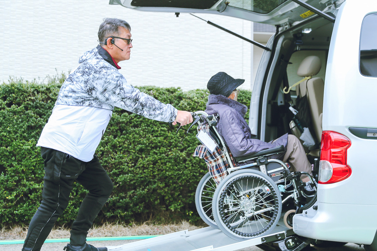 介護タクシーご利用の様子